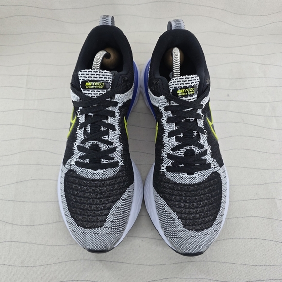 Nike Mens React Infinity Run Flyknit 2 Black White Blue Shoes CT2357-100 Sz 8.5 - Picture 3 of 11